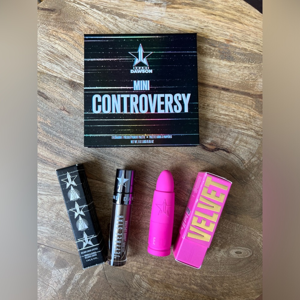 Jeffree Star Bundle Mini Controversy Palette and Lipsticks NIB